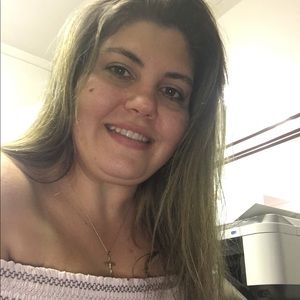 Meet your Posher, Fatima